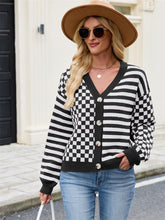 ZAFUL Women's Checkered Striped Cropped Cardigan Sweater Button Front Open Knitted Outerwear