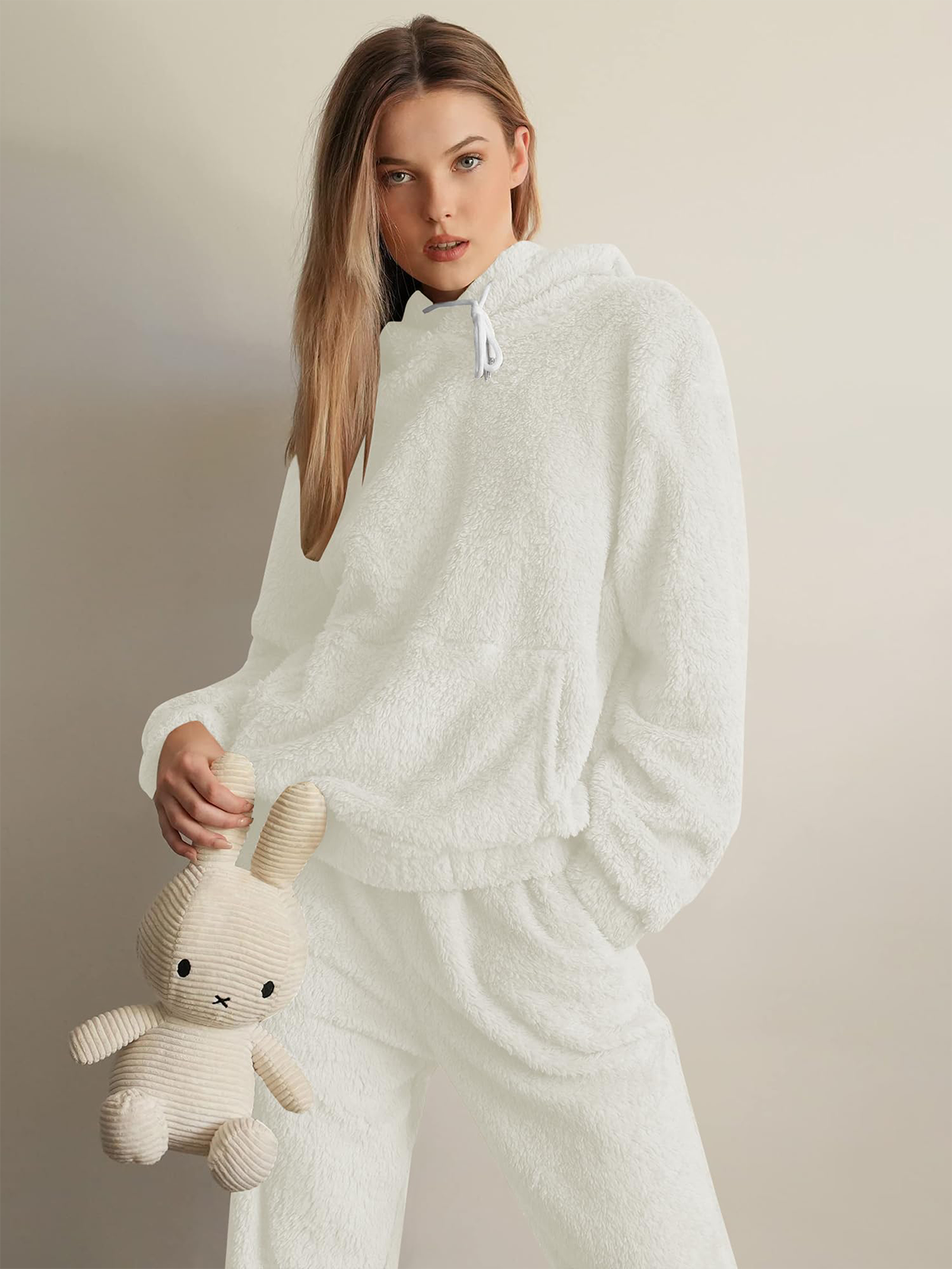Fuzzy-Fleece-Pajamas-Sets-White-1
